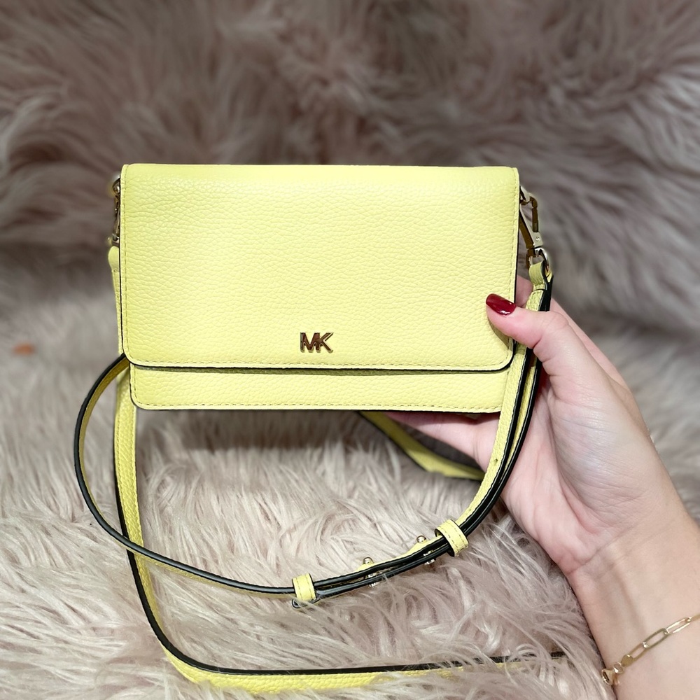 Michael Kors Mott Phone Crossbody